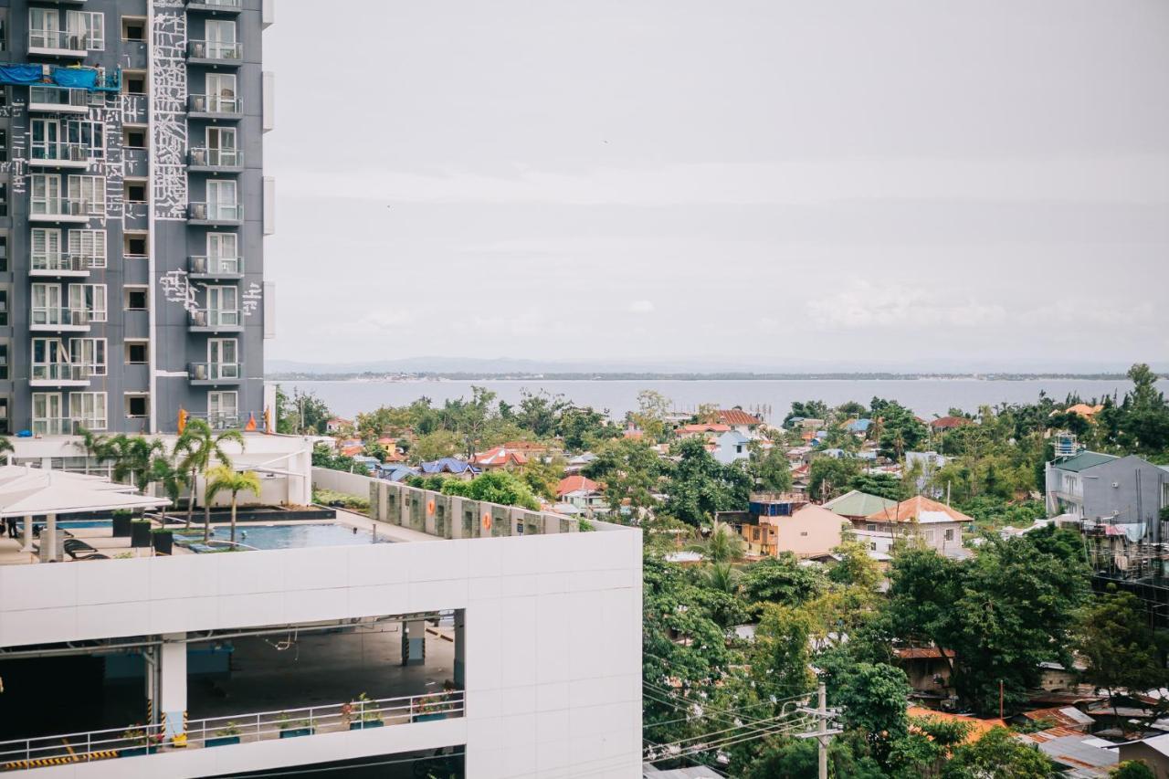 Condo-Mactan Newtown Đảo Mactan Ngoại thất bức ảnh
